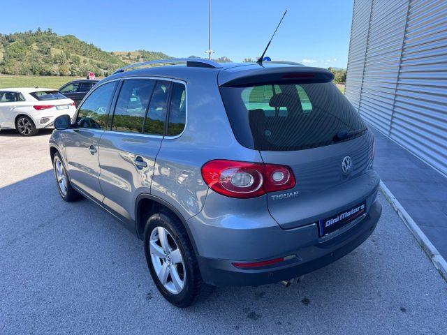 VOLKSWAGEN Tiguan 2.0 16V TDI DPF tiptronic Sport & Style 4x4
