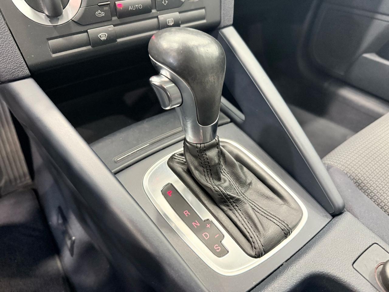 AUDI A3 2.0 TDI 140cv cambio DSG Automatico 5 porte