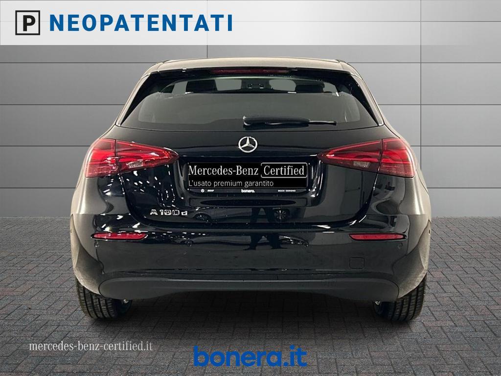 Mercedes Classe A 180 180 D Advanced 8G-DCT