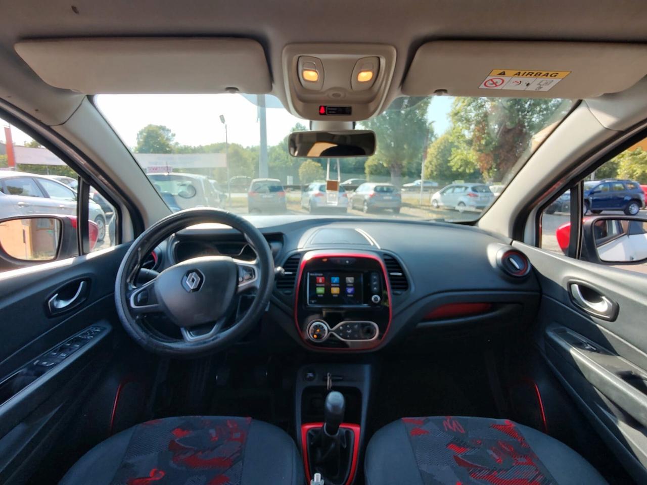 Renault Captur TCe 12V 90 CV Sport Edition (66 KW), OK NEOPATENTATI