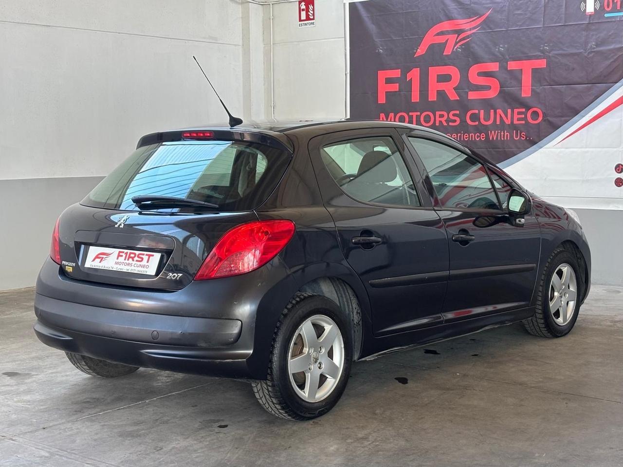 Peugeot 207 1.4 HDi 70CV FAP 5p. XS