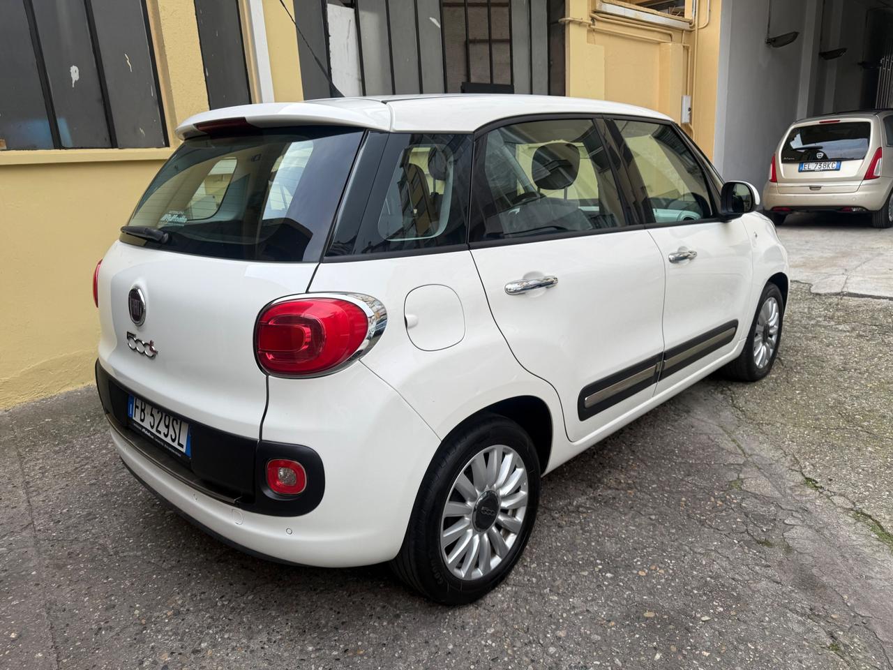 Fiat 500 L 500L 1.3 mjt Lounge 85cv