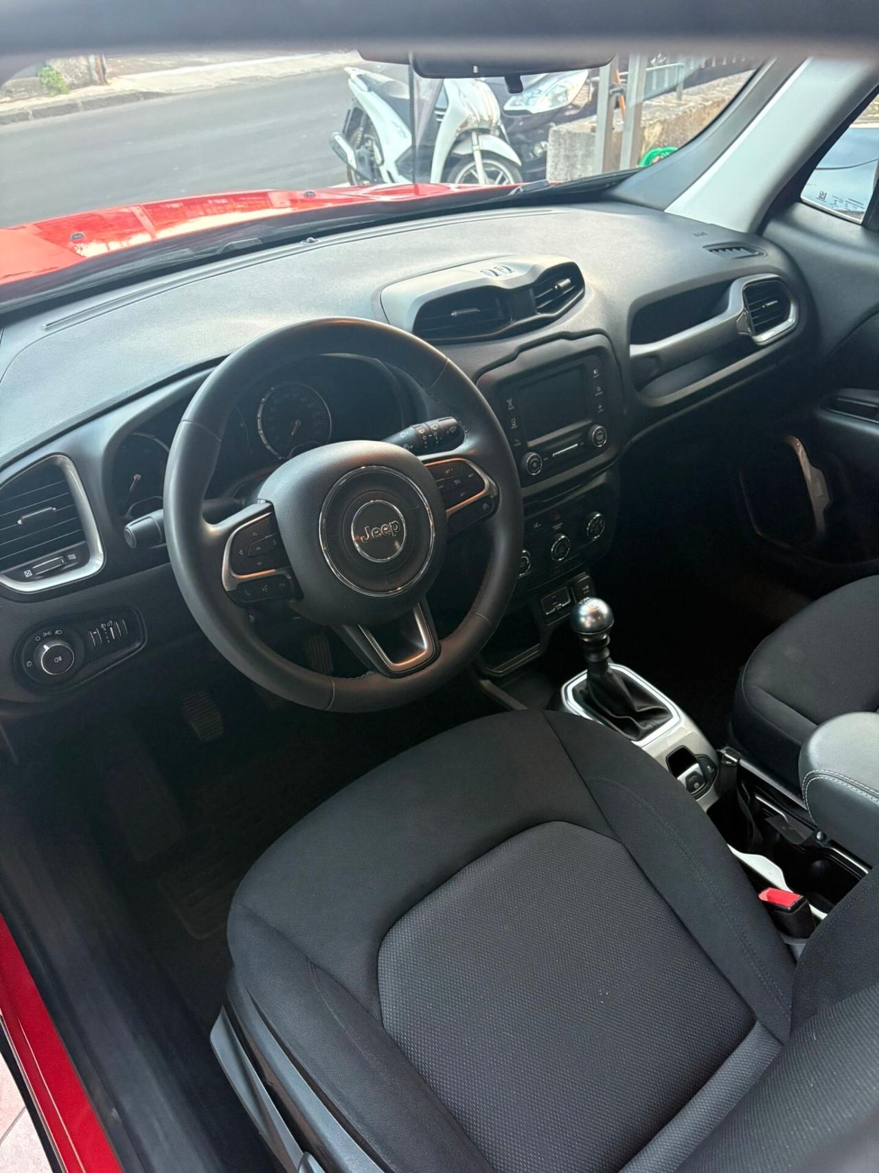 Jeep Renegade 1.6 Mjt 130 CV Longitude