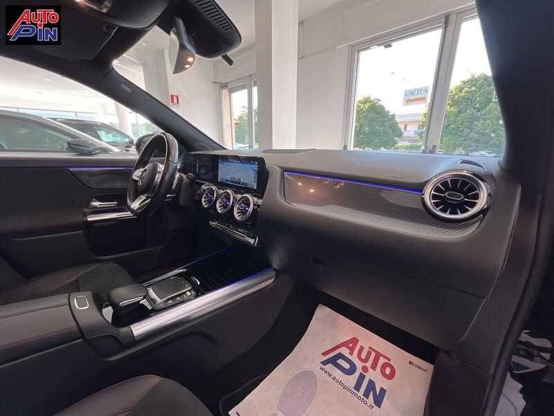 Mercedes-Benz GLA GLA 200 d Automatic Premium *Tetto*Ambient light*