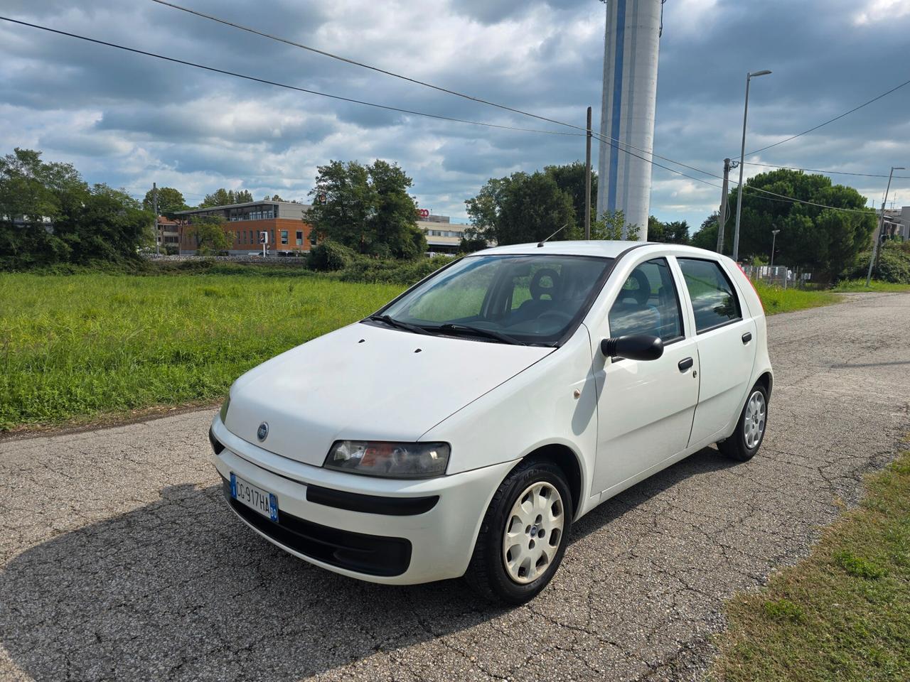 FIAT PUNTO 1.2 BENZINA NEOPATENTATI Con GARANZIA