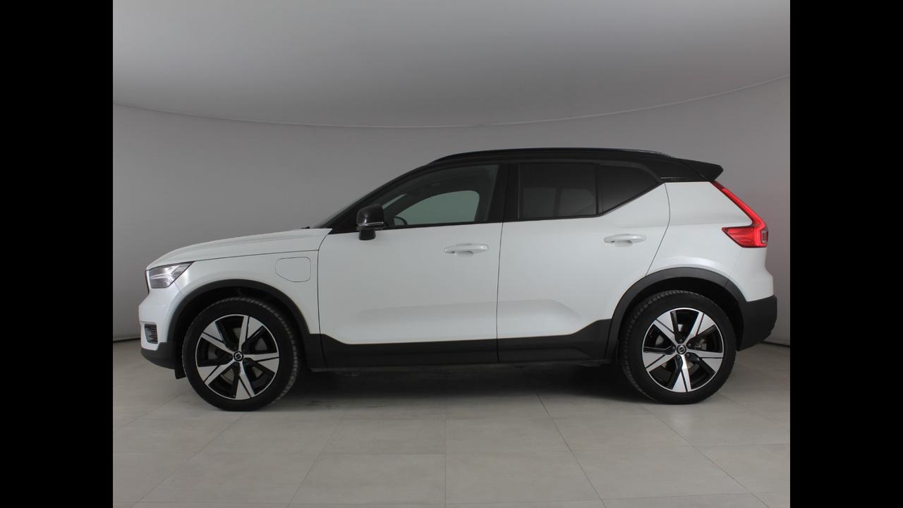 VOLVO XC40 - XC40 1.5 t5 phev R-design auto my21