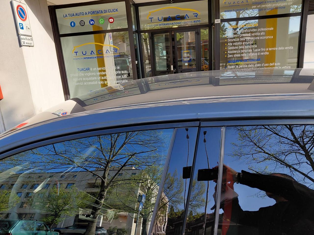 Volkswagen Golf 2.0 tsi DSg 265 Cv TSI GTI #10384