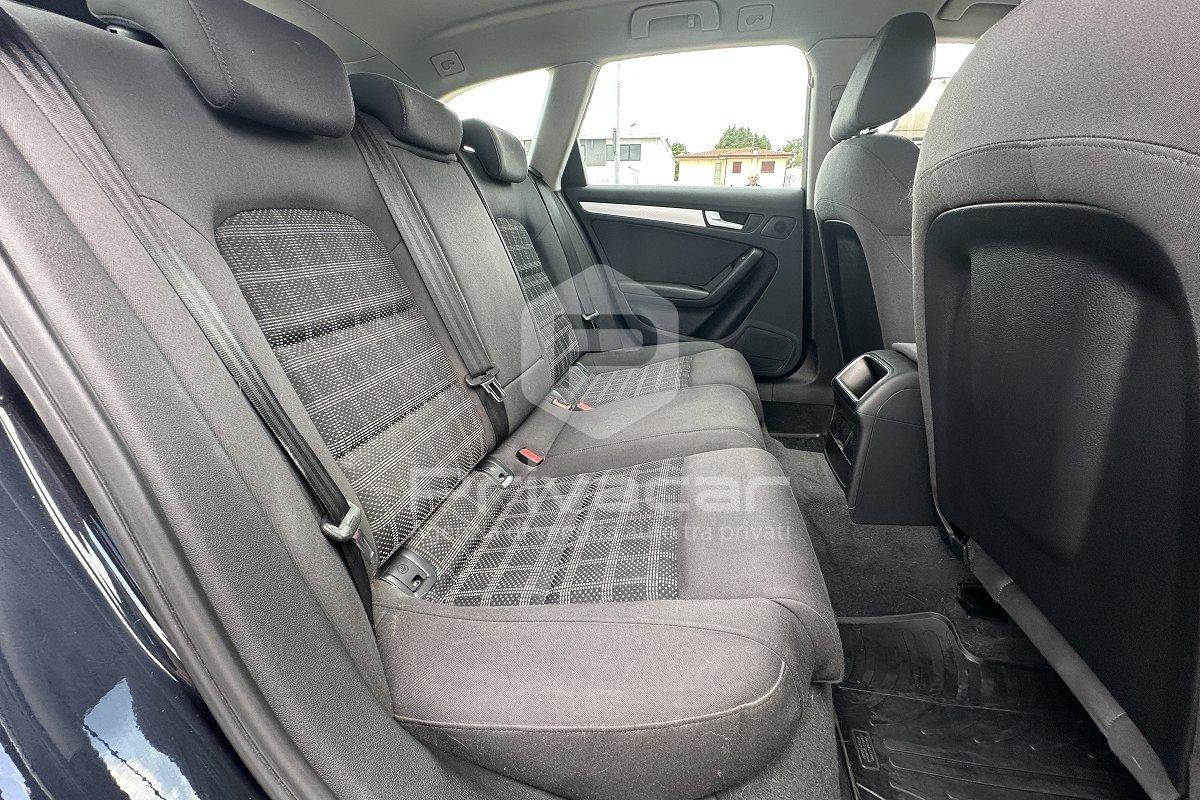 AUDI A4 2.0 TDI 120 CV Advanced