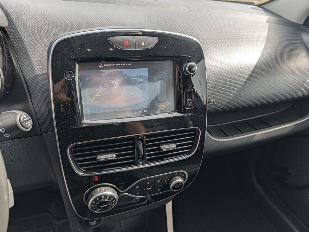 Renault Clio Sporter TCe 12V 75 CV Duel CAMERA