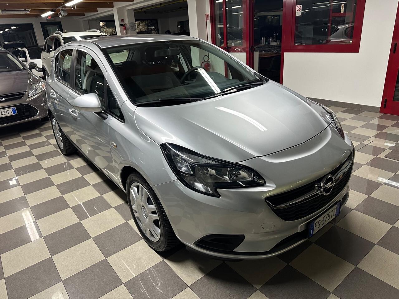 Opel Corsa 1.2 5 porte Advance