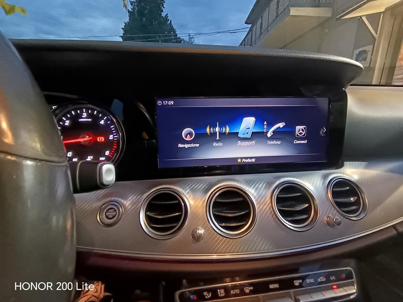 MERCEDES-BENZ E 220 d Auto Bus. Sport All-Terrain