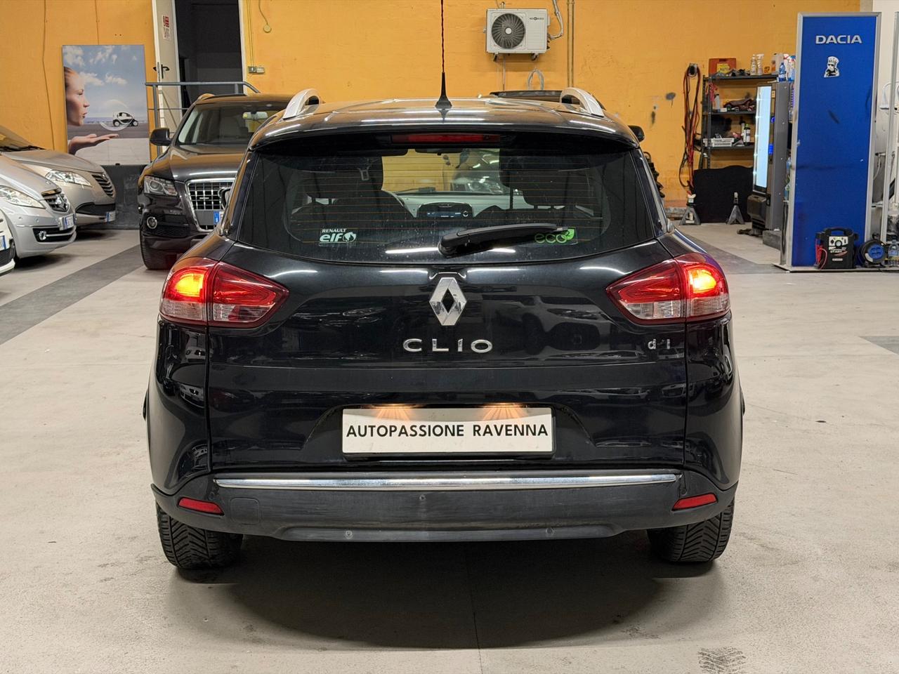 Renault Clio Sporter 1.5 dCi 8V 75CV Costume National