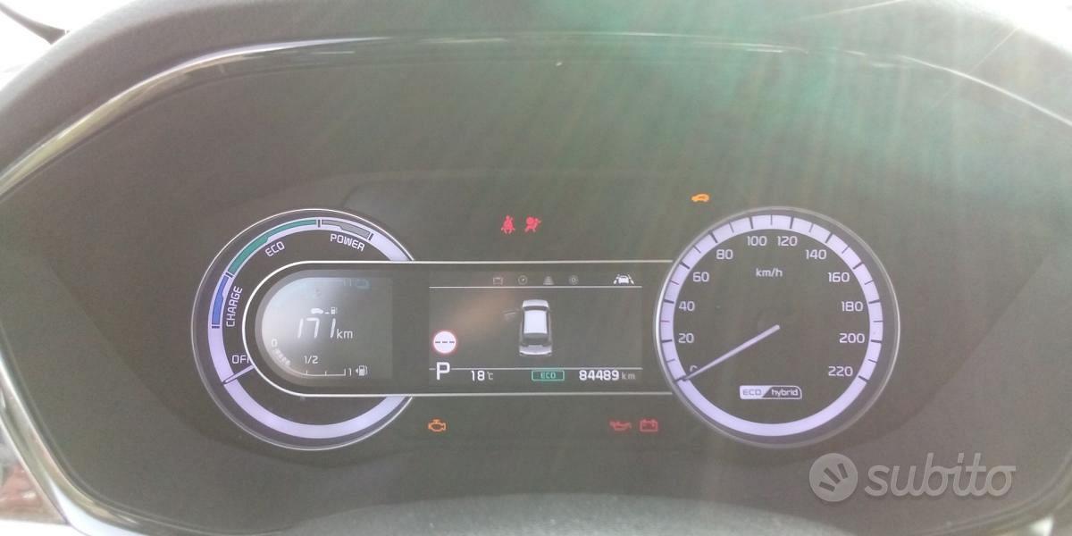 Kia Niro 1.6 GDi DCT HEV Style