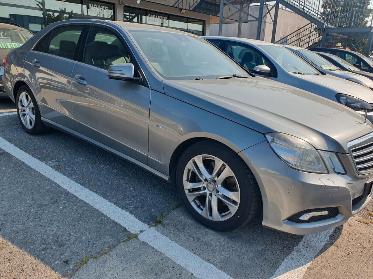 Mercedes-benz E 250 CDI BlueEFFICIENCY Avantgarde