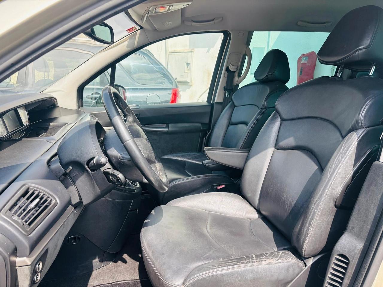 Peugeot 807 2.0 HDi 163CV Active