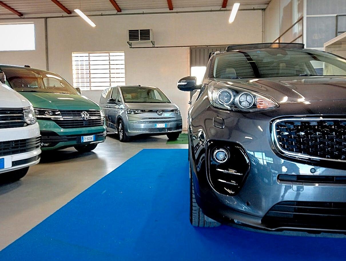 Kia Sportage 1.7 CRDI TETTO GANCIO CAMERA LED 19" BELLISSIMA