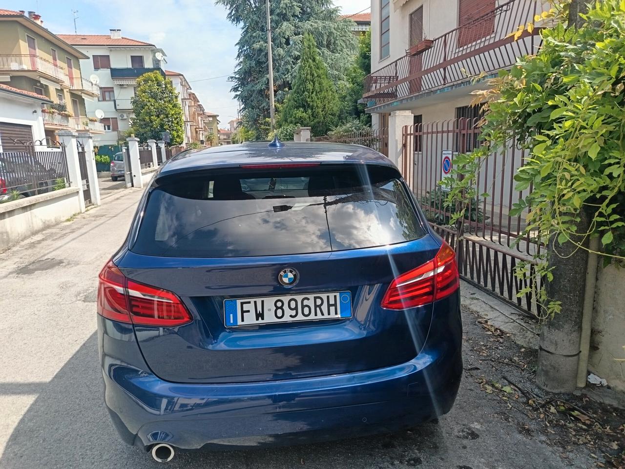 Bmw 216d 2019 ok neo patente euro 6 ad blu