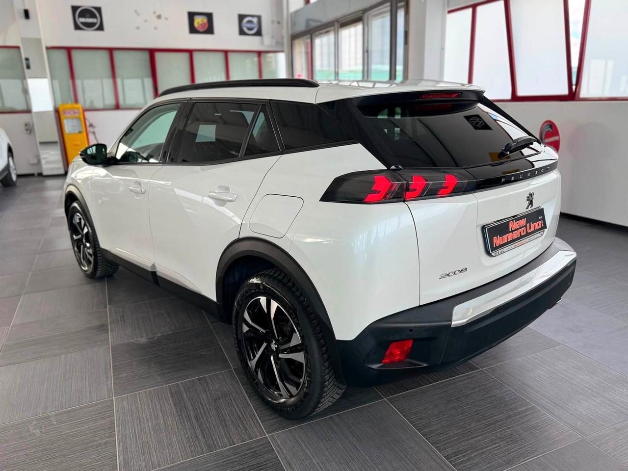 Peugeot 2008 BlueHDi 130 S&S EAT8 Allure Pack