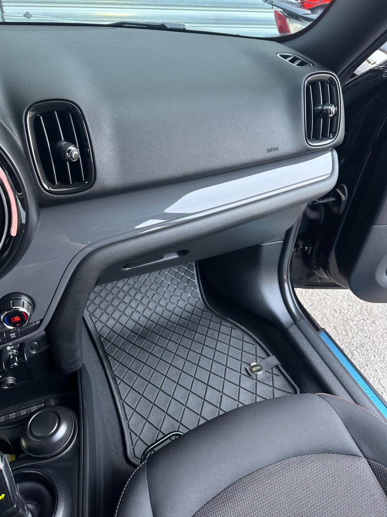 MINI Countryman 2.0 Cooper D 150cv Baker Street