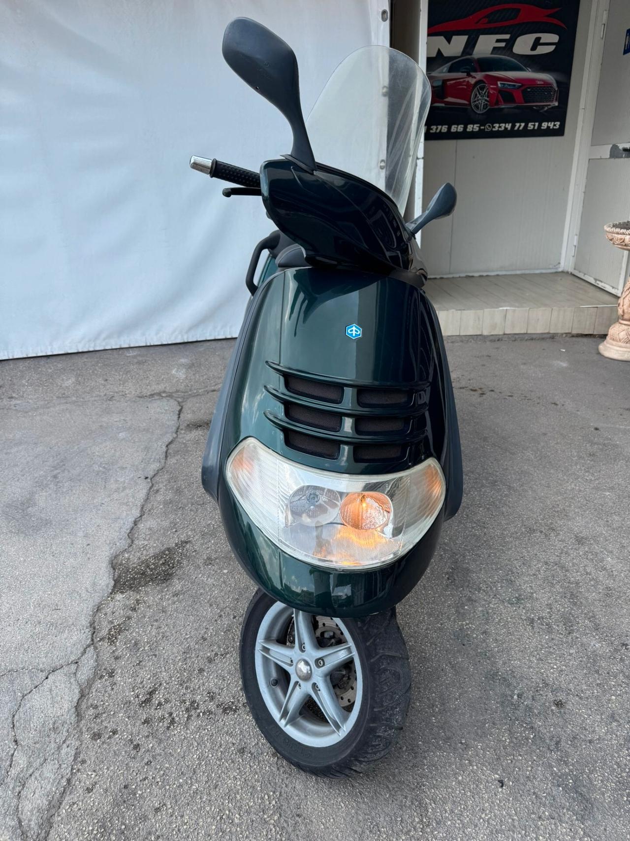 Piaggio Hexagon 125 CC ANNO 1999