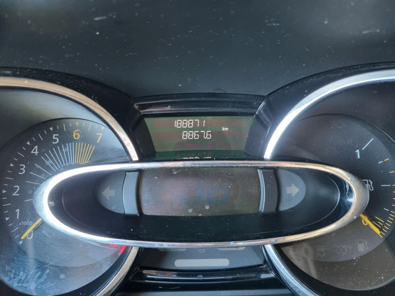 Renault Clio 1.2 75CV 5 porte Costume National