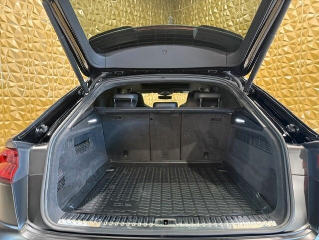 Audi RS Q8 TFSI V8 quattro tiptronic