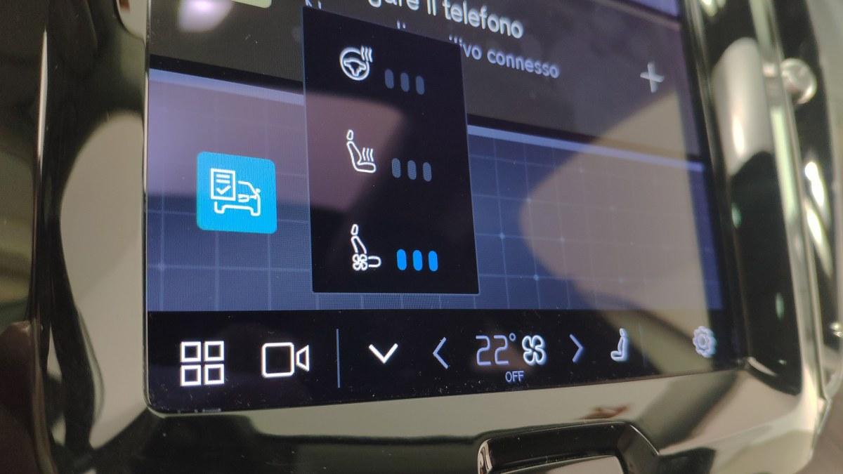 VOLVO Xc60 B4 Mild Hybrid (D) Awd Automatico Ultimate Bright