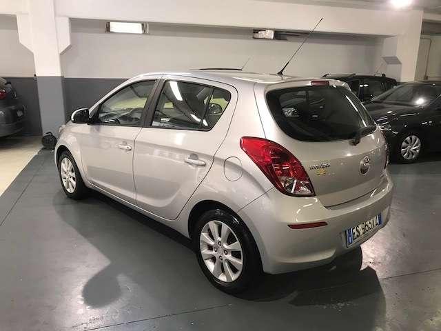 Hyundai i20 i20 I 2012 5p 1.1 crdi Sound Edition