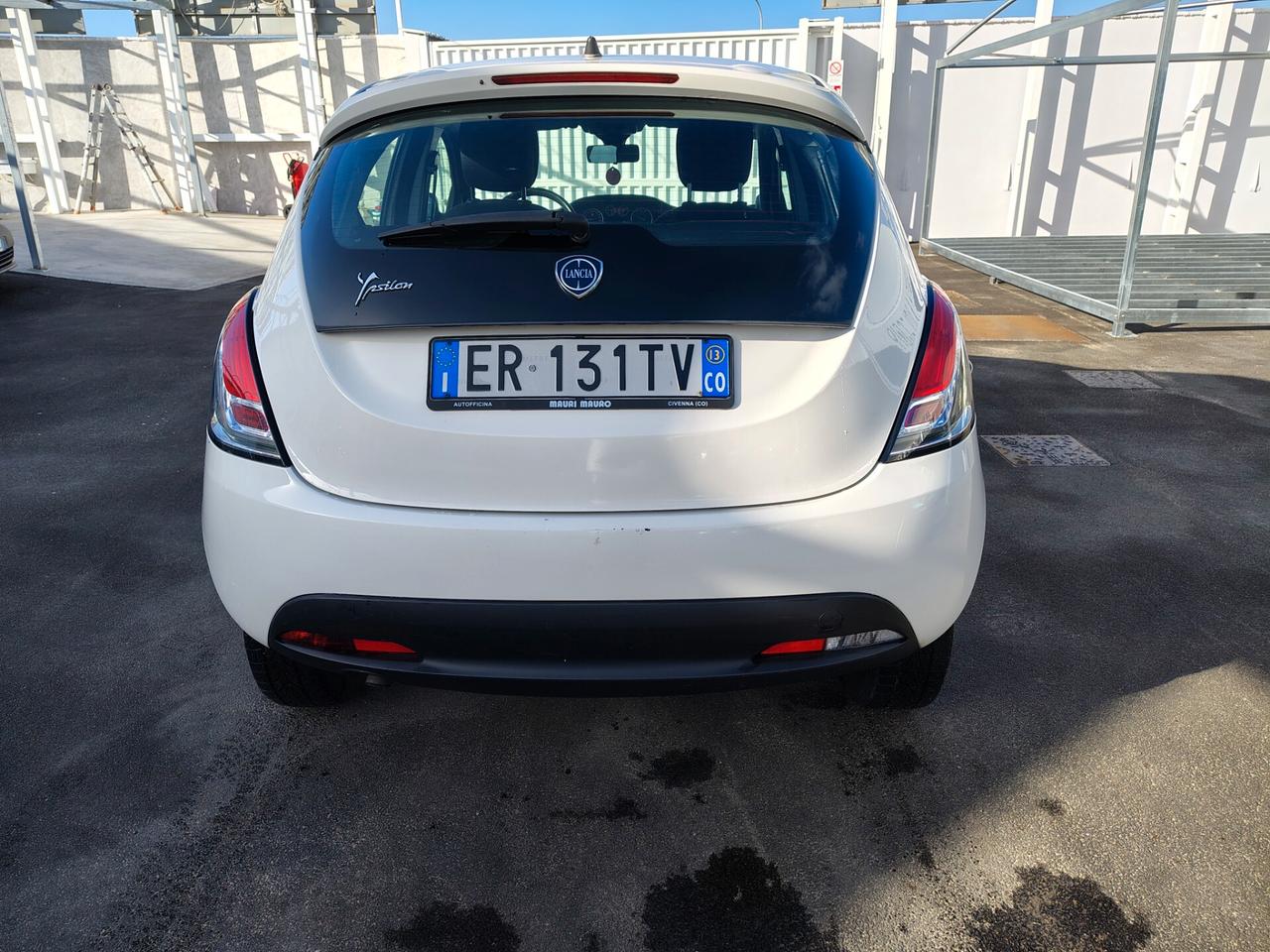 Lancia Ypsilon 0.9 TwinAir 85 CV 5 porte Metano Ecochic Gold