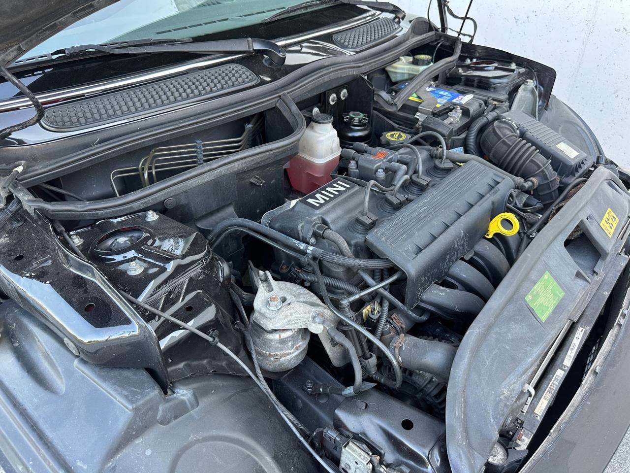 Mini 1.6 16V Cooper Neopatentati