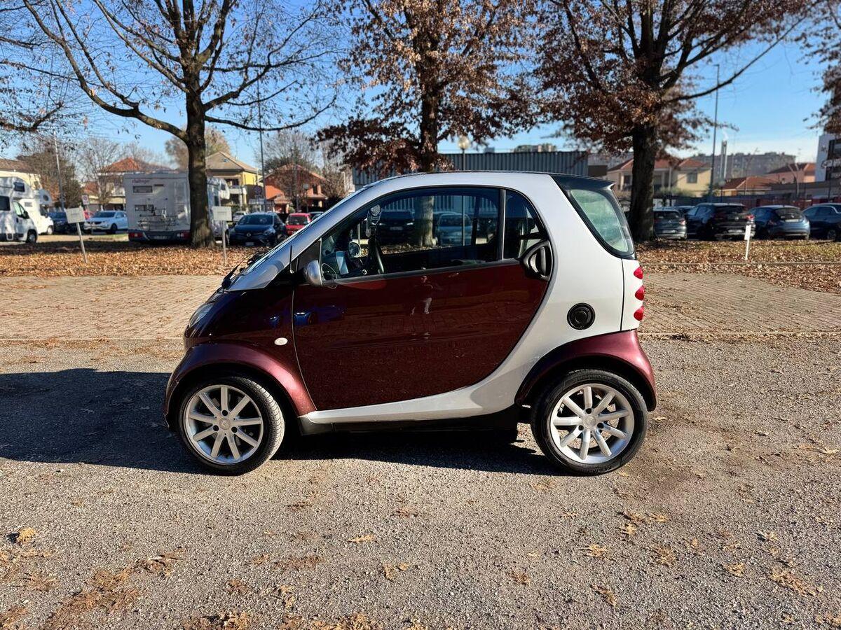 Smart fortwo 0.7 Smart Grandstyle 61cv