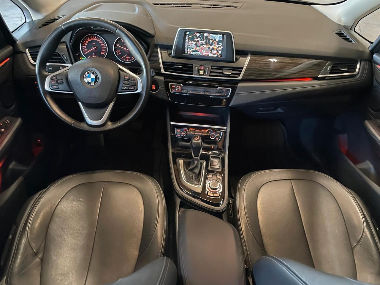 Bmw 2er Active Tourer 218d Luxury