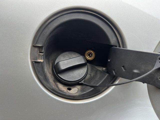 FORD C-Max 2.0 145 CV Bz.- GPL Titanium