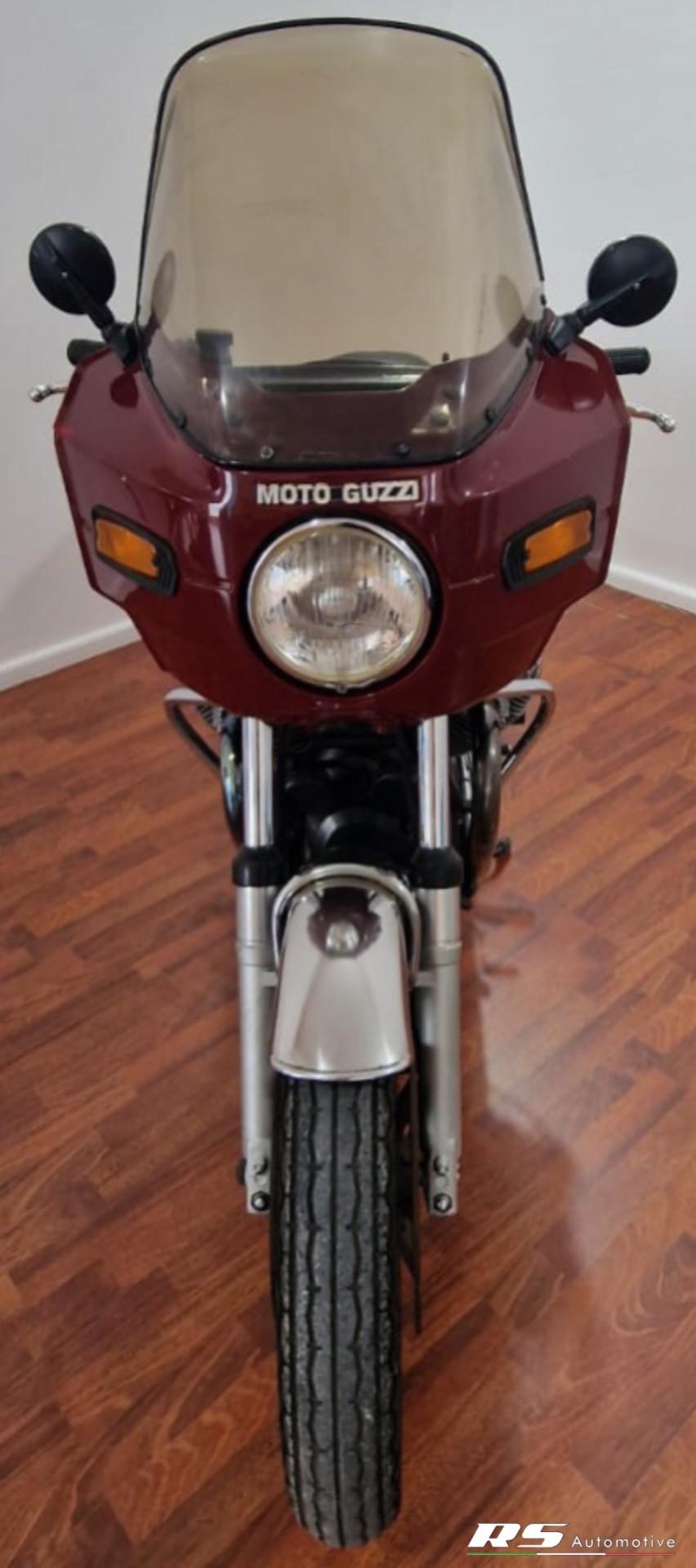 Moto Guzzi 850 T4