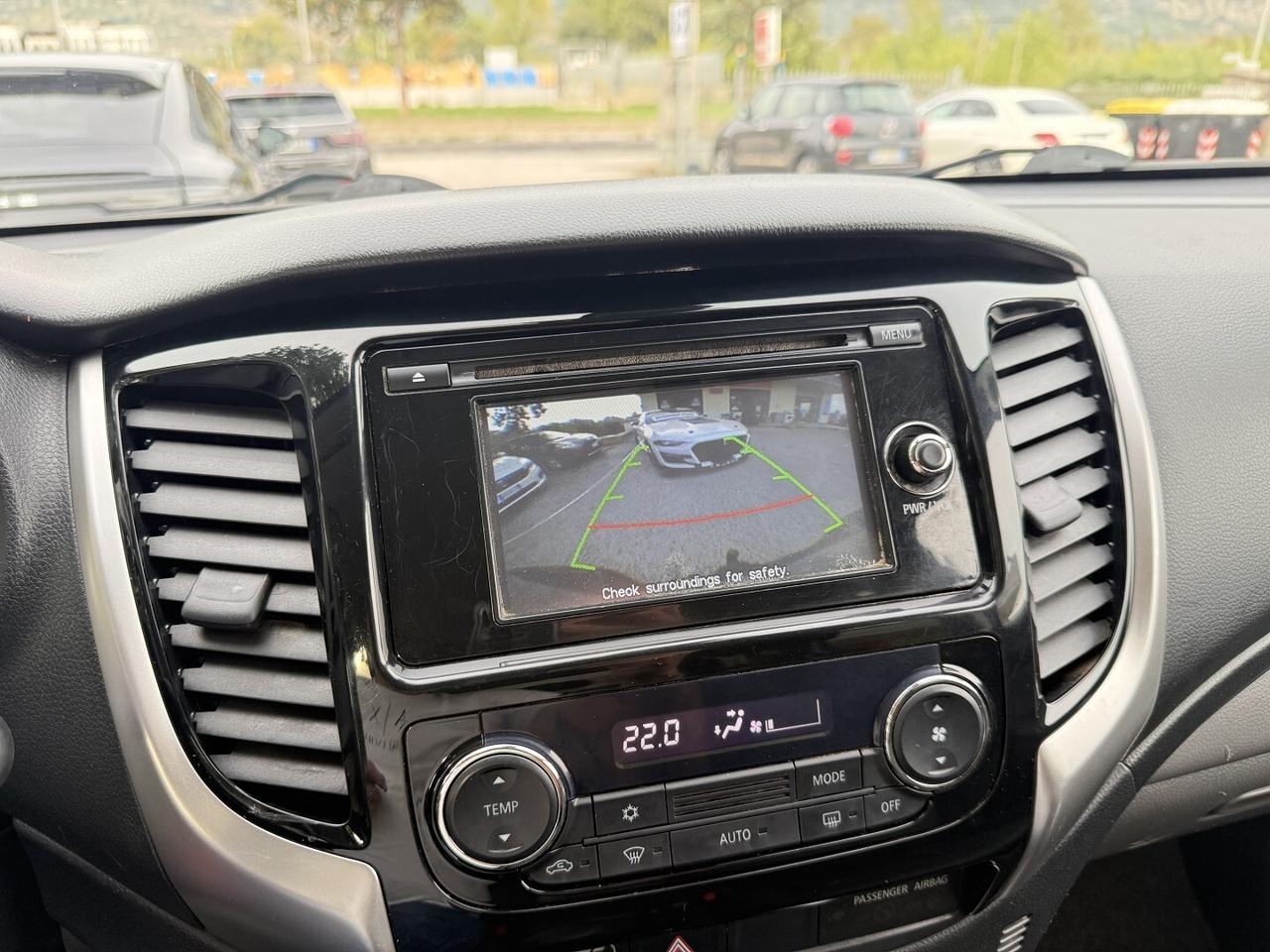MITSUBISHI L200 DOPPIA CABINA 4X4 CAMBIO MANUALE