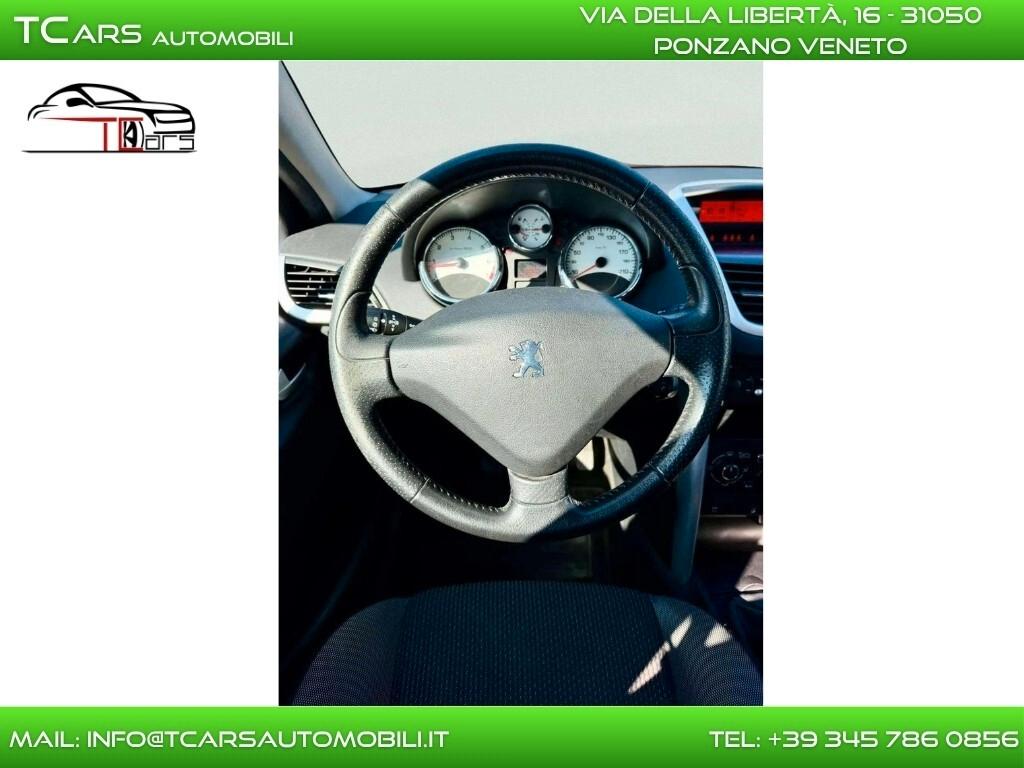 PEUGEOT 207 1.4 BENZINA - KM CERTIFICATI - 5 PORTE