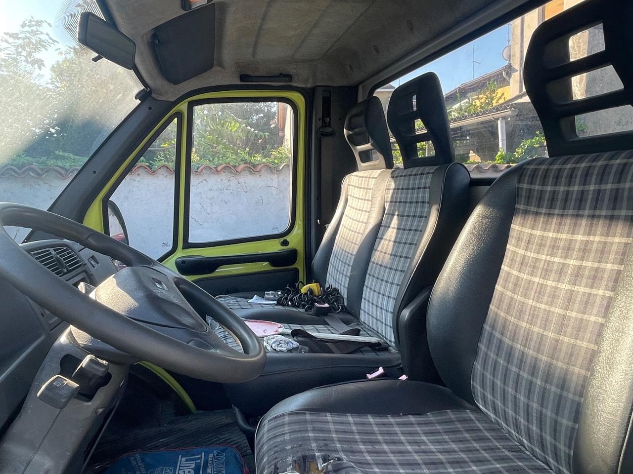 Carro attrezzi soccorso stradale