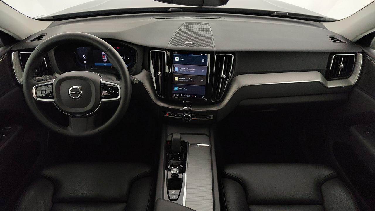 VOLVO XC60 2.0 b4 Plus Dark auto