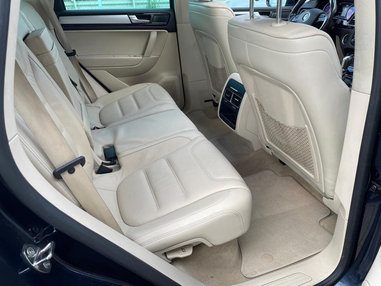 Volkswagen Touareg 3.0 TDI 245 CV tiptronic BlueMotion Techn. Executive