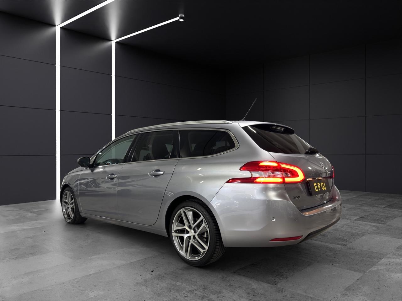 Peugeot 308 1.6 e-HDi 115 CV Stop&Start SW Allure