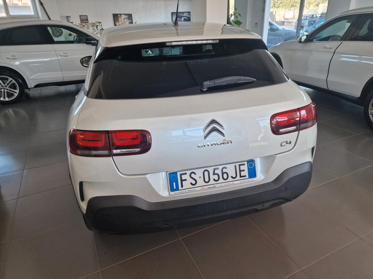Citroen C4 Cactus BlueHDi 100 Shine