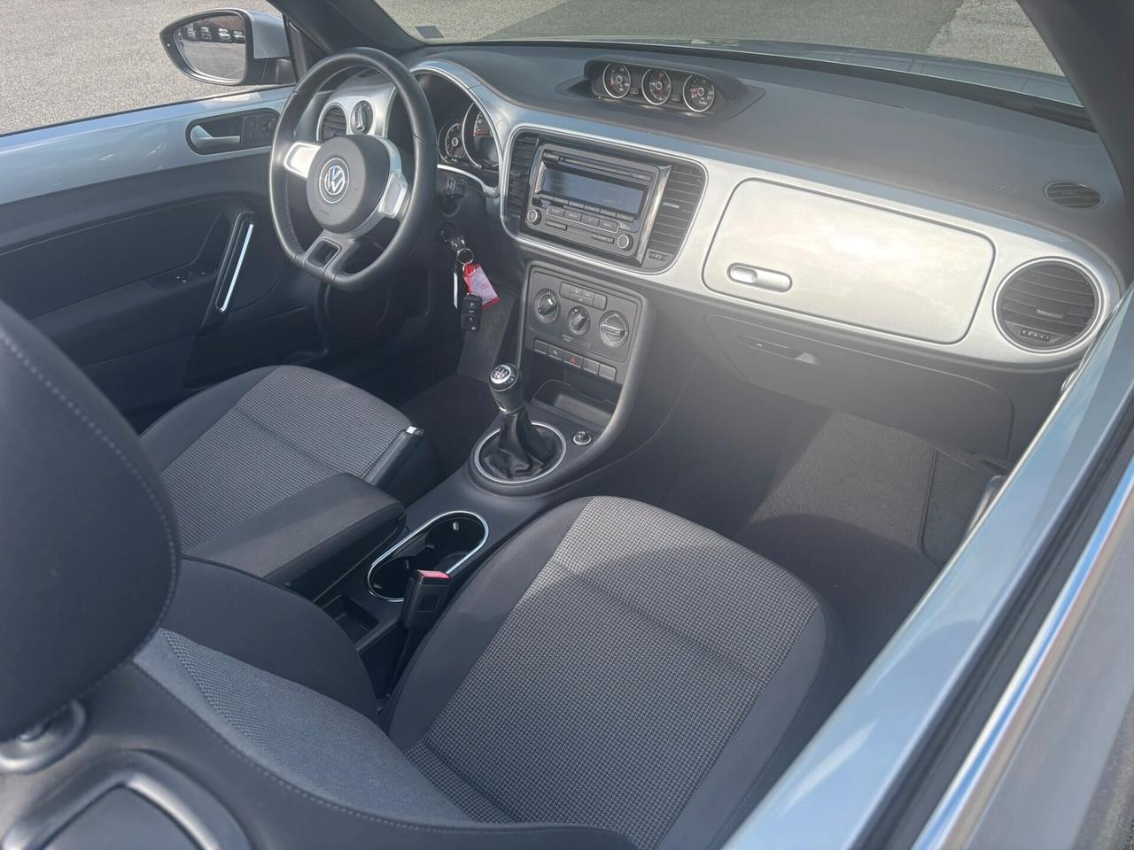 Volkswagen Maggiolino 1.6 TDI Design