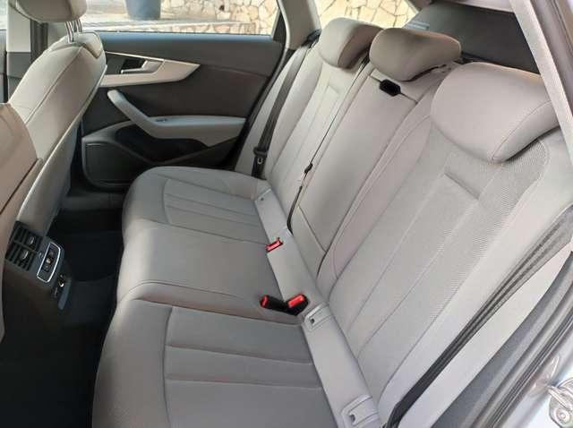 Audi A4 Avant 30 2.0 tdi mhev Advanced 136cv s-tronic