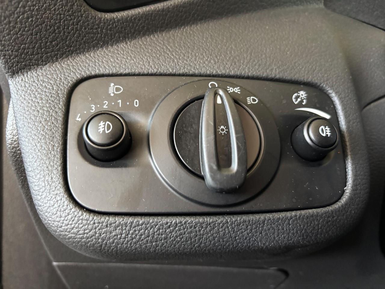 Ford C-Max 1.5 TDCi 88KW 120CV Start&Stop Business