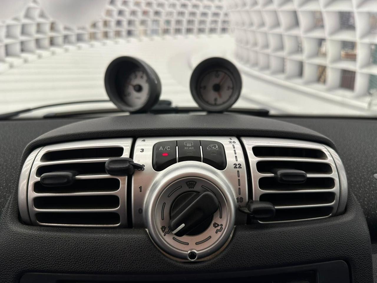 Smart ForTwo 1000 52 kW coupé passion