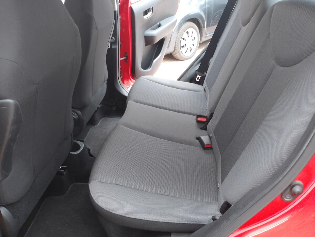 Toyota Aygo Connect 1.0 VVT-i 72 CV 5 porte x-clusiv