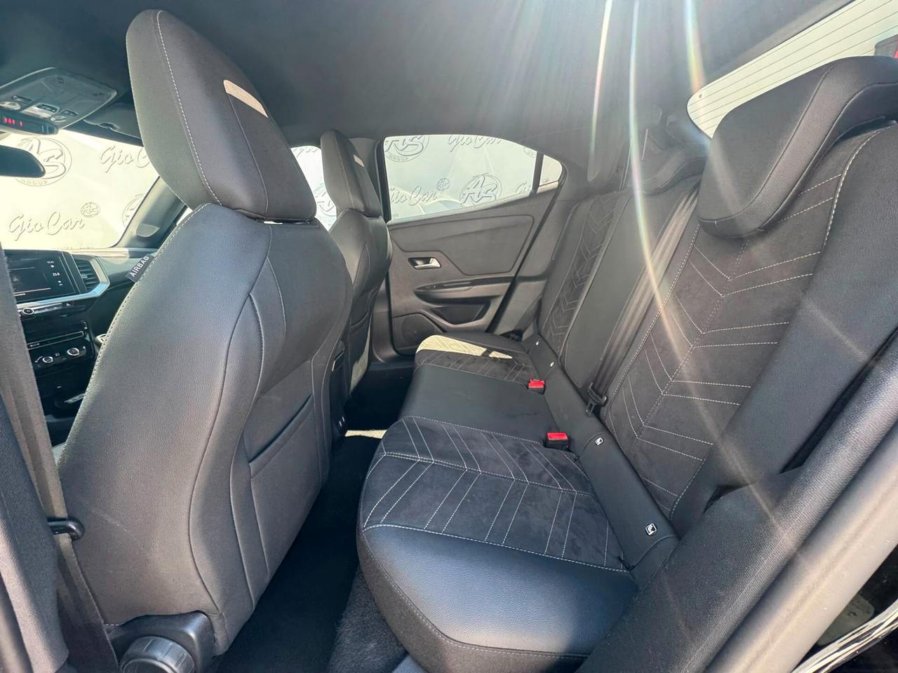 Opel Mokka 1.5 diesel Ultimate Camera