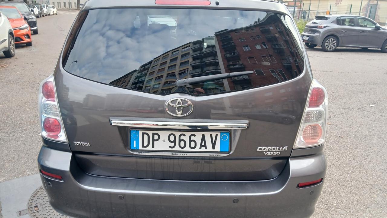 Toyota Verso 1600 BENZINA 5 POSTI