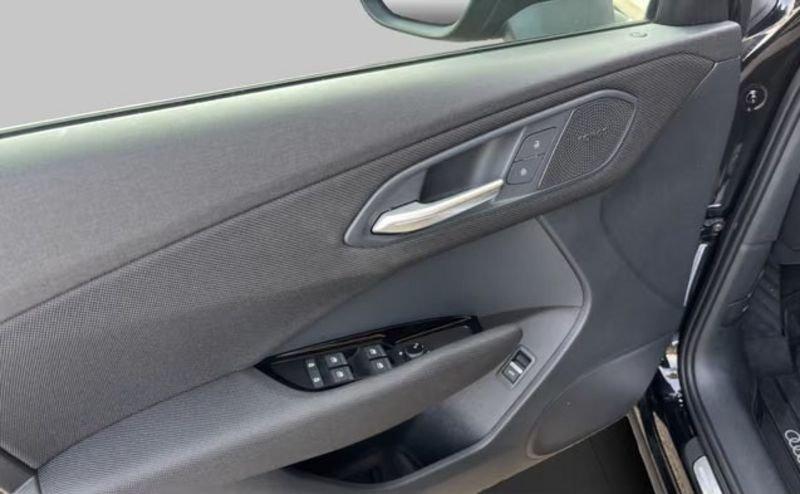Audi Q3 Sportback Audi Q3 Sportback S-line 1.5 TFSI S-tronic SONOS LED VAVI CAMERA HEAD-UP GANCIO