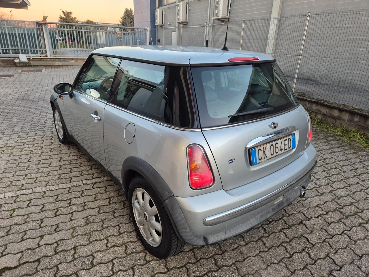 Mini 1.6 16V Benzina